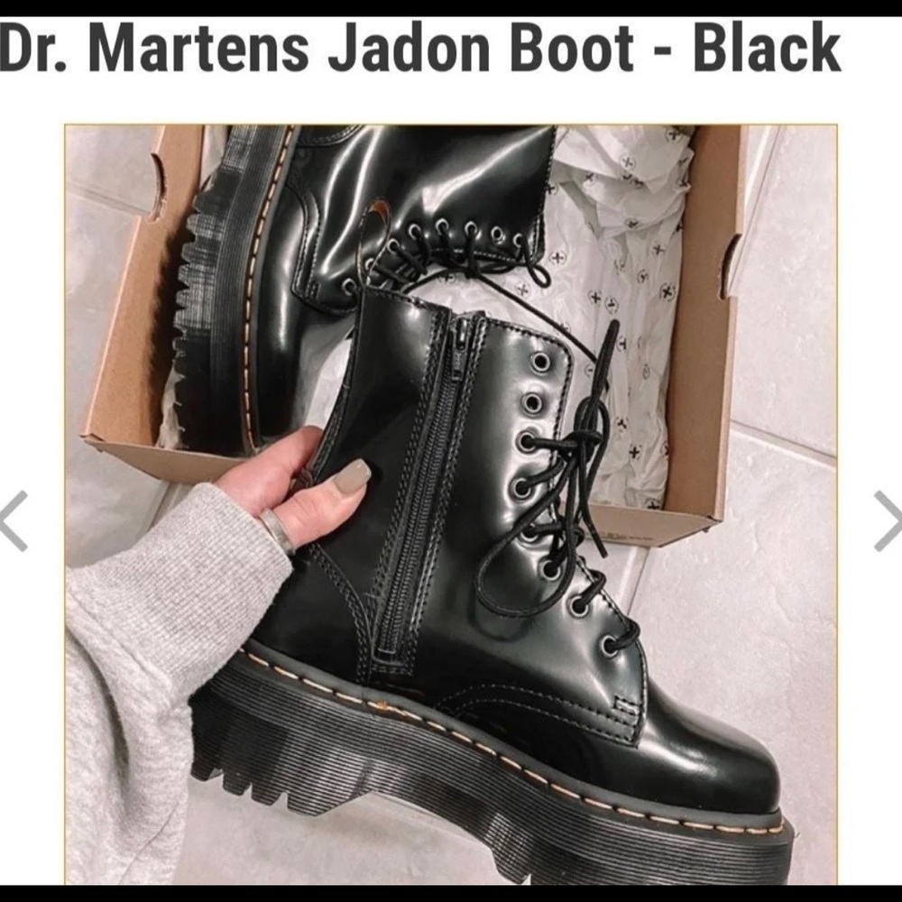 Black like-new new sz 10 women's jadon Dr Martens boots worn once